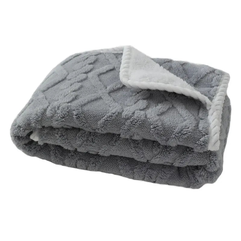 Solid Color Pet Blanket Cozy Pet Plush Blanket Thick Waterproof Bed Throw for Winter Machine Washable Sleeping Quilt for Dogs